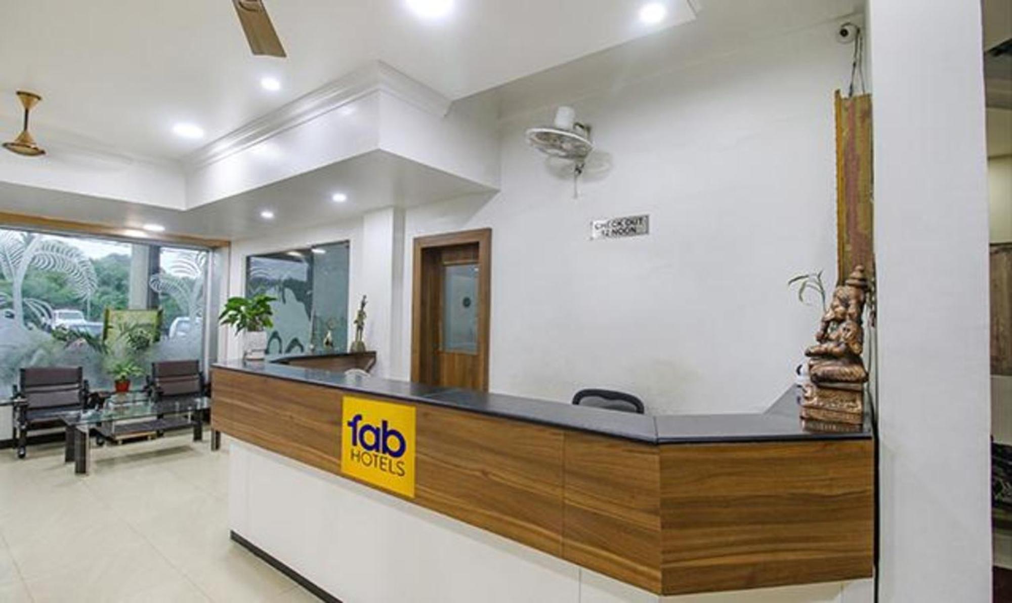 בהופאל Fabhotel Silver Inn I מראה חיצוני תמונה